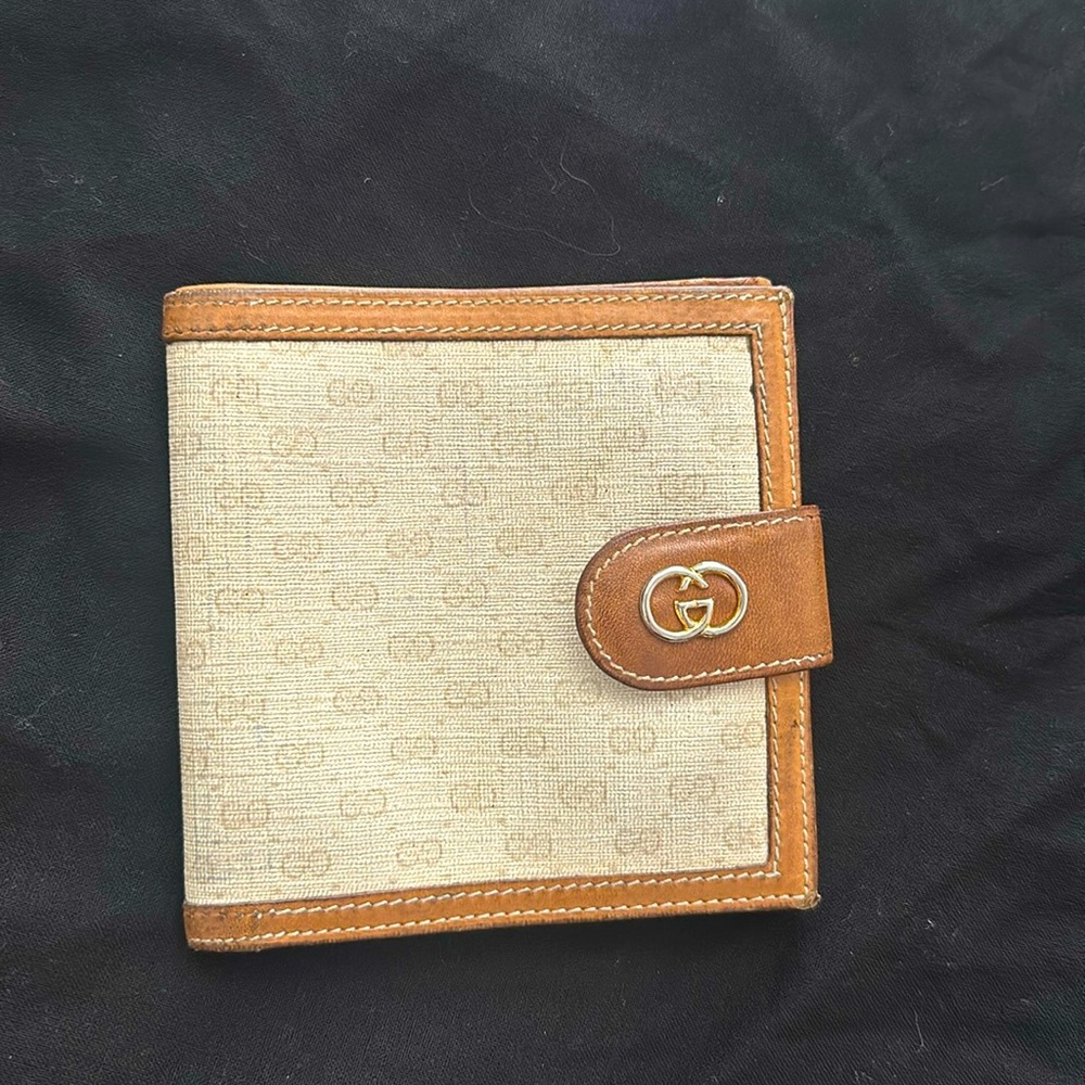 Gucci Vintage Wallet